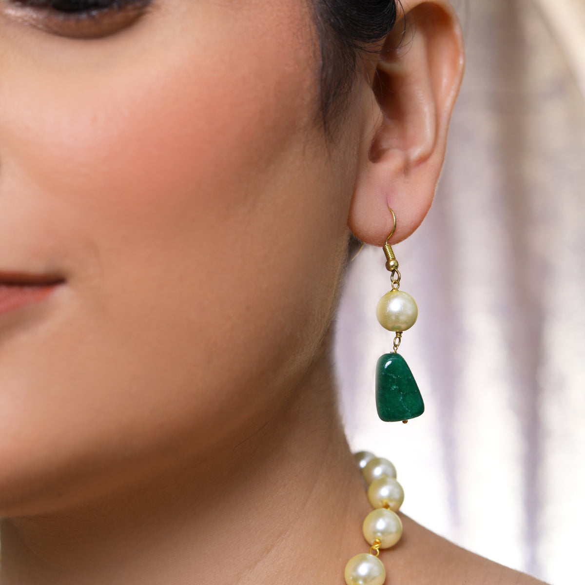 Elegant Pearl & Stone Beaded Necklace Set with Earrings