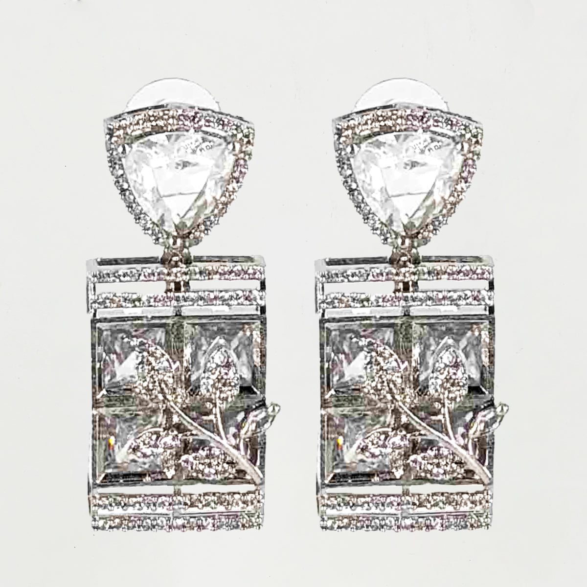 Unique Silver-Tone Zircon V-Neckline Necklace Set with Intricate Floral Rectangle Pendants