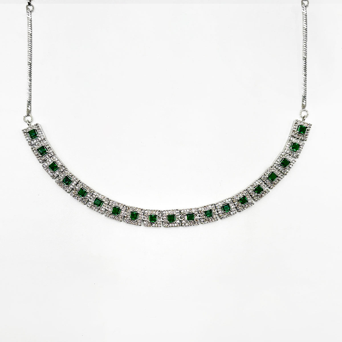 Sparkling Silver-Tone Square-Cut Emerald Green Choker Necklace and Earrings Set