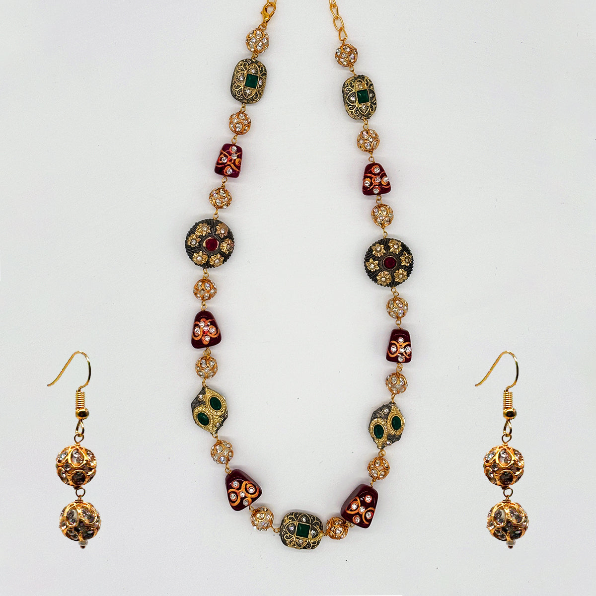 Traditional Kundan Necklace and Earring Set