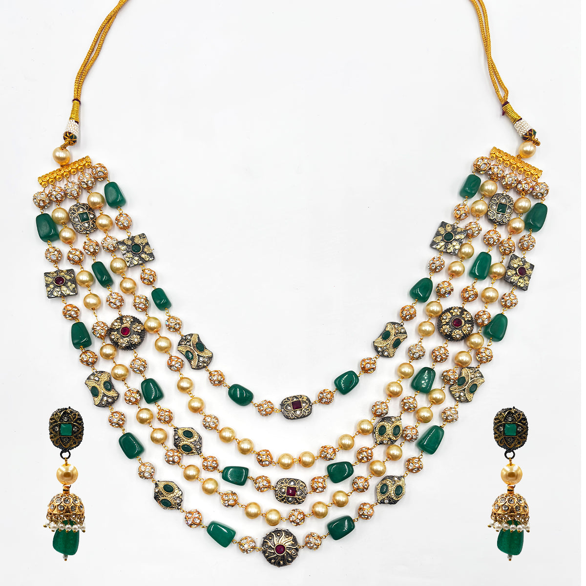 Grand Emerald Pearl Jadau Set
