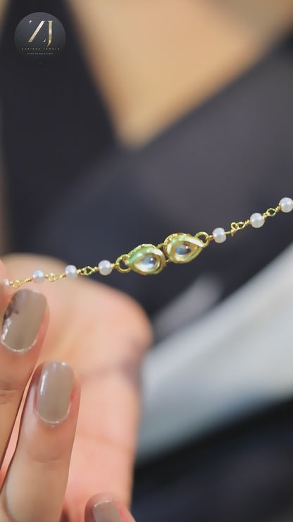 Gray Pearl Kundan Pendant Chain