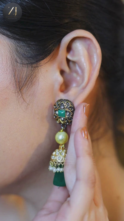 Grand Emerald Pearl Jadau Set